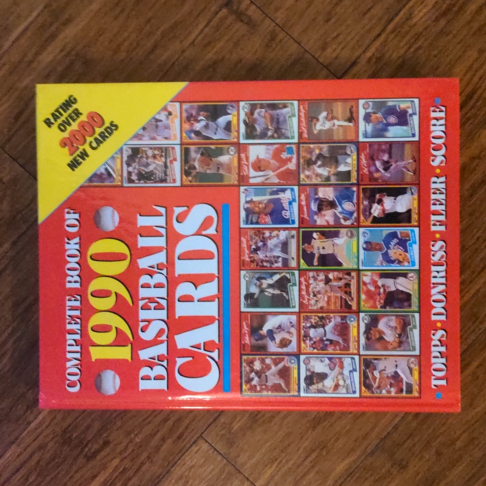 BOOK - Complete Book of 1990 Baseball Cards